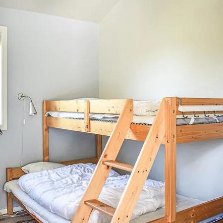 Amazing In Etne With House Sea View Holiday home Etnesjoen