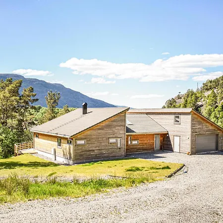 Amazing In Etne With Wifi Nyaraló