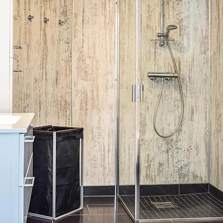 Amazing In Etne With Wifi Casa de Férias *